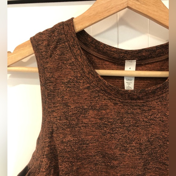 Lululemon Short Tank - Picture 2 of 3